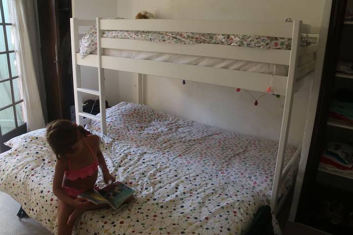 Holiday house, 2 apartments + studio ideal for 2 families, large swimming pool in Saint-Raphaël, Mediterranean Coast (France)