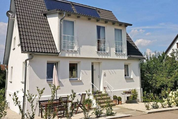 Ferienhaus für 5 Personen, mit Garten in Laichingen