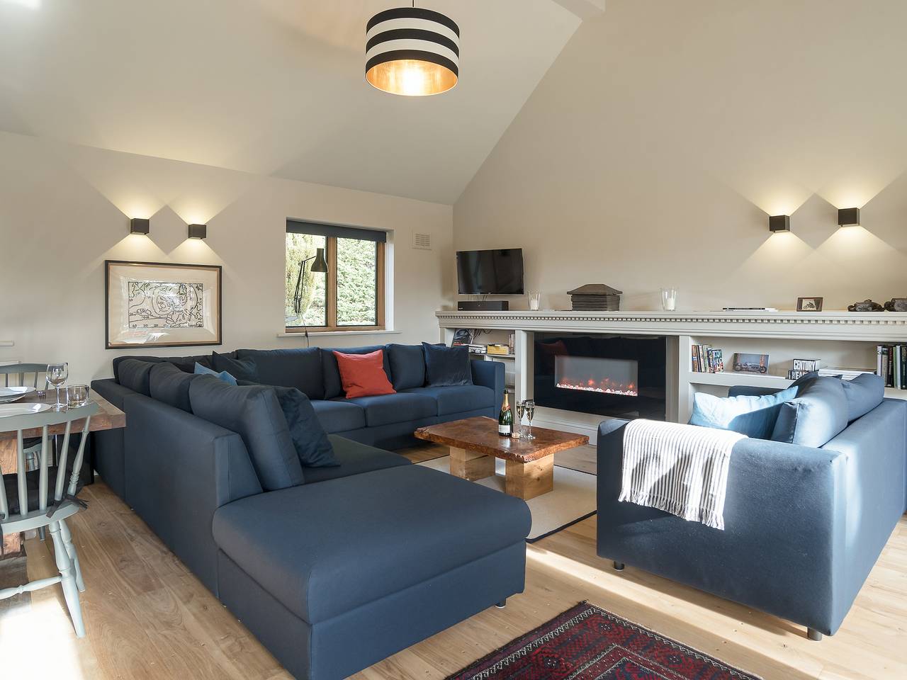 Log Cabin for 6 People in Stretton on Fosse, The Cotswolds