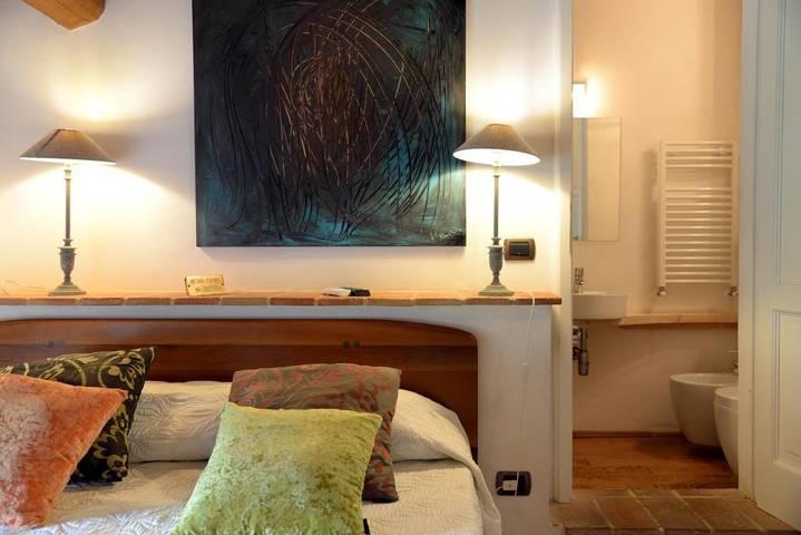 Location de vacances pour 2 personnes, avec Jacuzzi et Terrasse ainsi que Jardin et Piscine à Chiusi - 3
