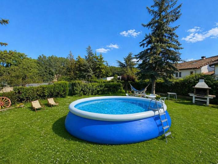 Casa rural para 8 personas, con vistas y jardín además de terraza y piscina, Se admiten mascotas en Cuenca de Pamplona - 2
