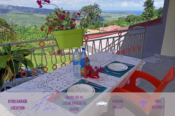 Appartement de vacances pour 4 personnes, avec vue et jardin
