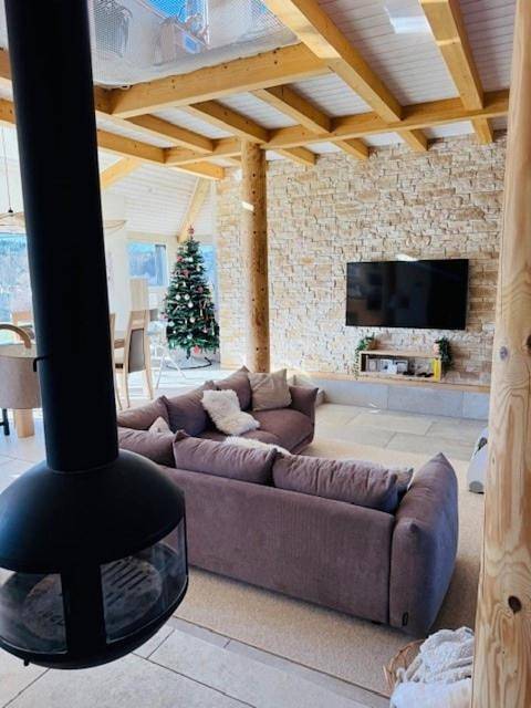 Location de vacances pour 8 personnes, avec Terrasse à Mazet-Saint-Voy - 4