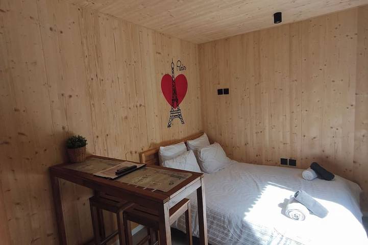 Tiny House 15 Minutes from Paris in Saint-Gratien, Valle del Oise