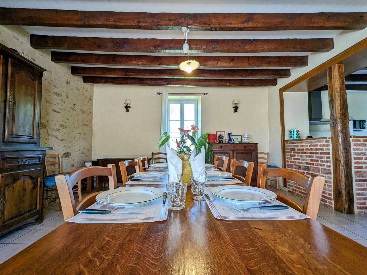 Ancienne ferme rénovée avec jardin clos et vélos, au cœur de la Vallée Noire en Berry in Sarzay, Région de La Châtre