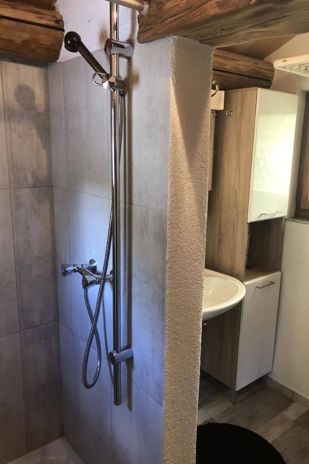 Almhütte "Casi Hütte" mit faszinierender Aussicht in Bosco/Gurin, Tessiner Alpen