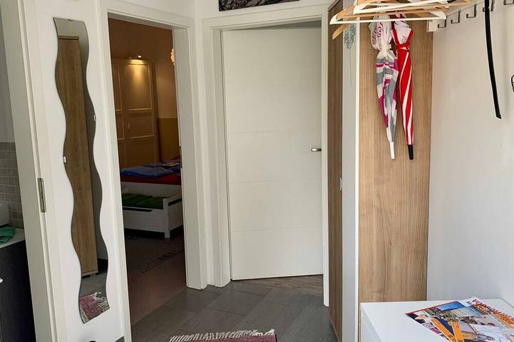 Ferienhaus für 2 Personen, mit Terrasse und Garten beim Ozeaneum Stralsund - 4