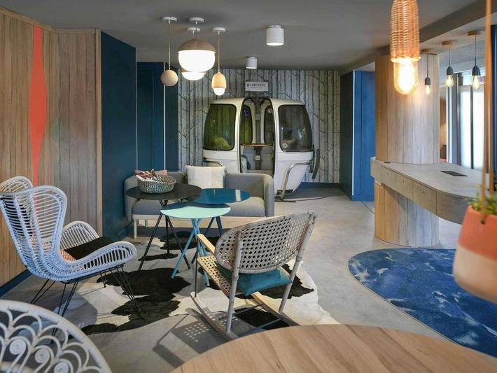 Hôtel pour 2 personnes, avec Terrasse ainsi que Jardin et Piscine à Gaillard - 4