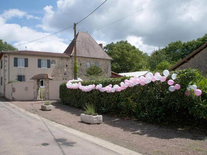 Maison de vacances pour 15 personnes, avec jardin ainsi que piscine et terrasse, animaux acceptés
