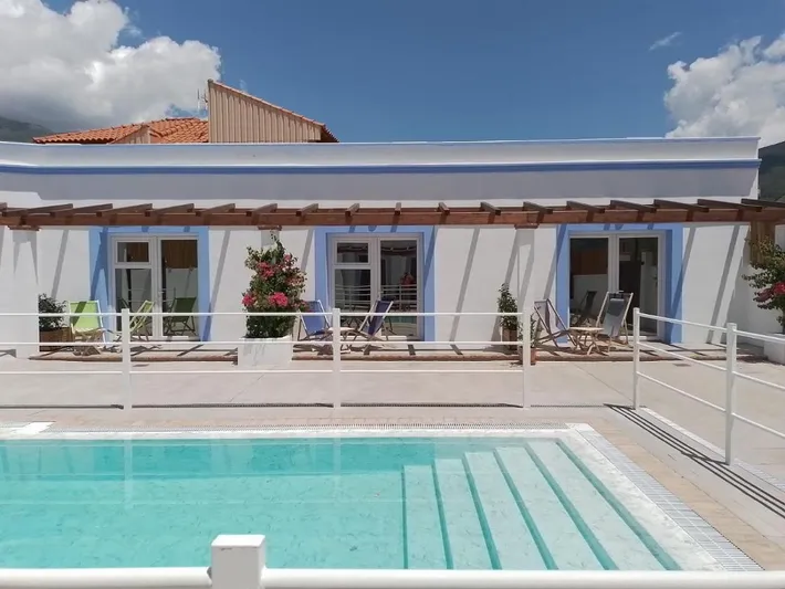 Appartement de vacances pour 4 personnes, avec jardin ainsi que piscine et vue - 1