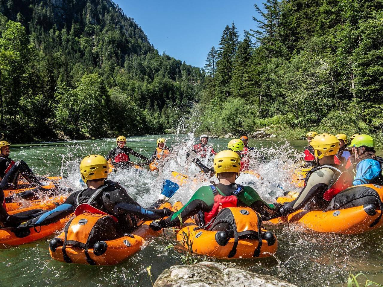 2 - 4 Bettzimmer Nr.5 mit Etagenbad in Wildalpen, Liezen und Umgebung