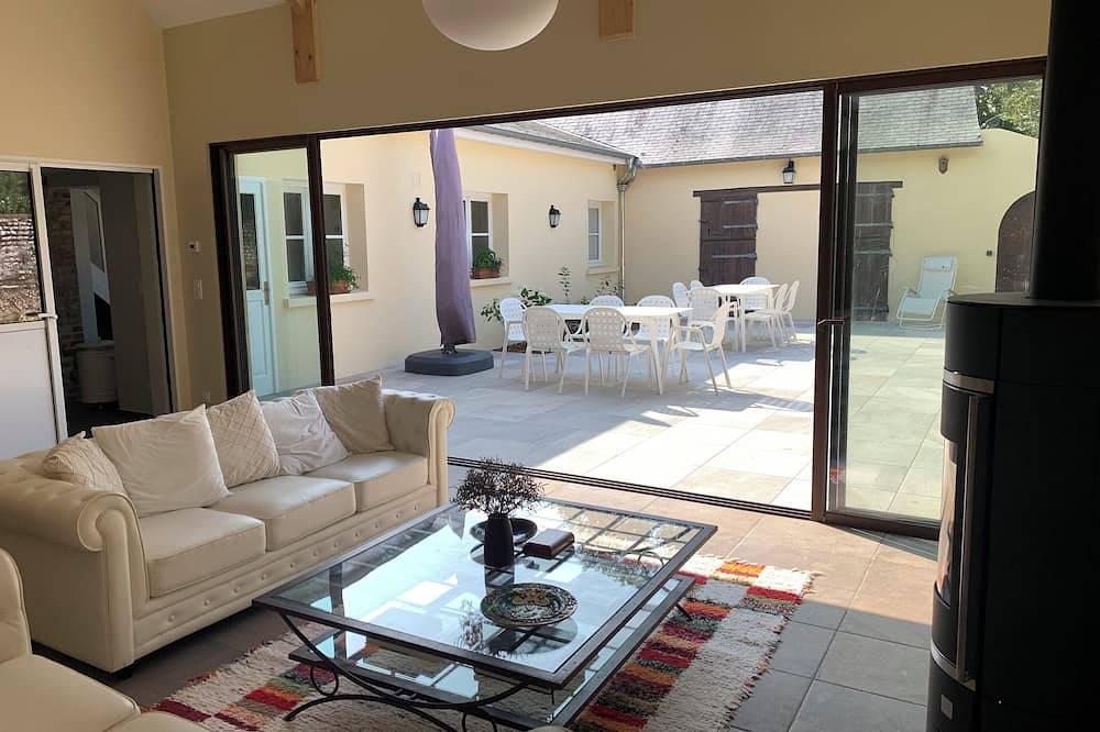 Eco-renovated 1900 Picardy house 15 minutes from the sea, nature and comfort in Cayeux-sur-Mer, Abbeville region