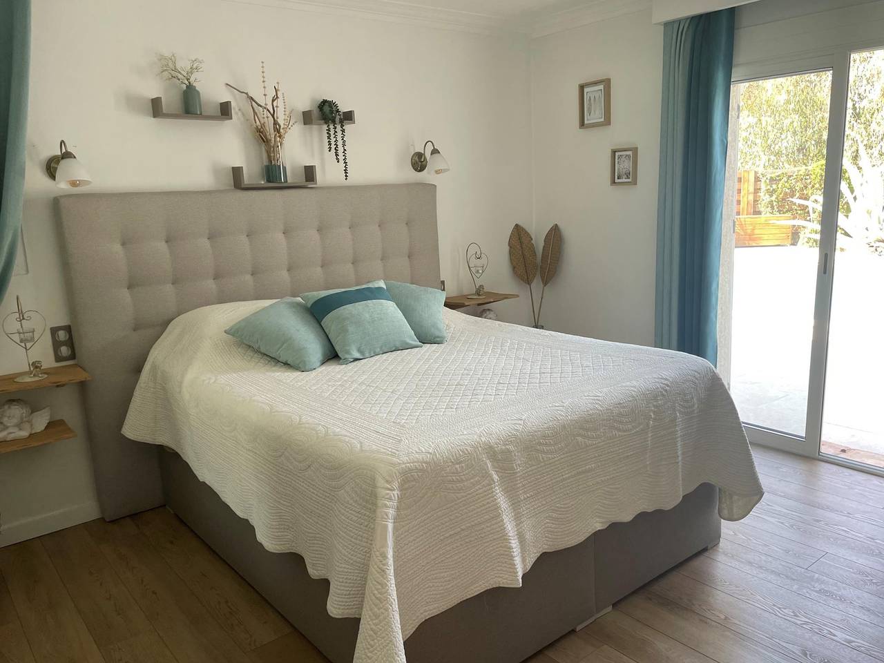 Luxury villa with air conditioning, 10 km from Sea in Puget-sur-Argens, Draguignan region