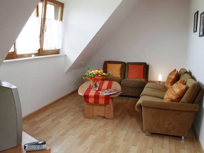 Ferienwohnung für 4 Personen, mit Garten und Terrasse in Rhein (Deutschland) - 3