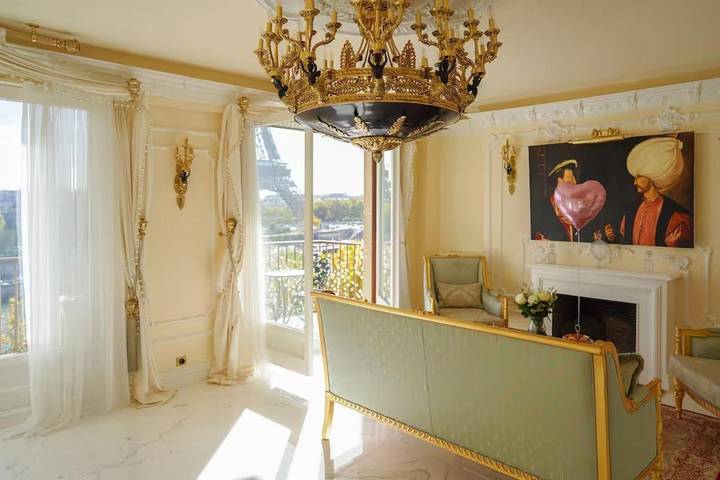 Chambre d’hôte pour 3 personnes, avec jardin et jacuzzi, adapté aux familles près de la Tour Eiffel - 2