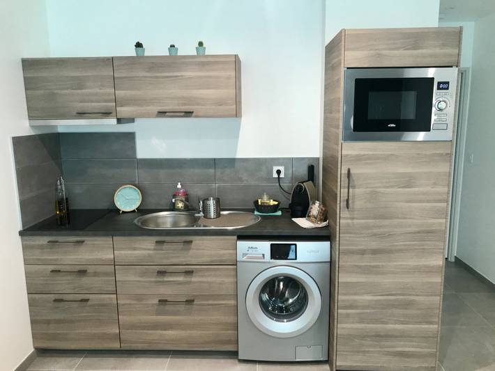 Gîte pour 4 personnes, avec terrasse et jardin à Balaruc-les-Bains - 3