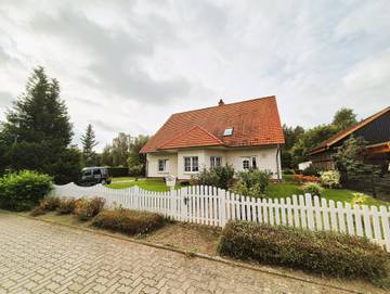 Ferienwohnung für 2 Personen, mit Balkon und Garten in Waren (Müritz)