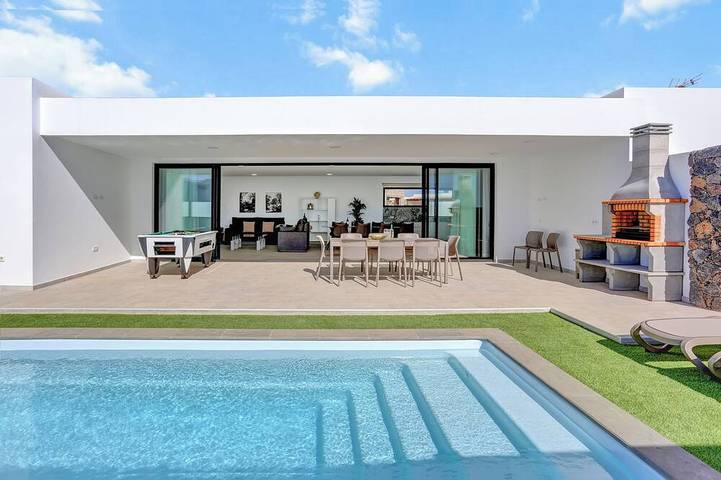 Villa pour 10 personnes, avec jardin - 1