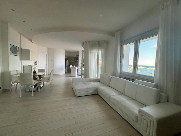 Ferienwohnung für 5 Personen, mit Whirlpool und Balkon - 1