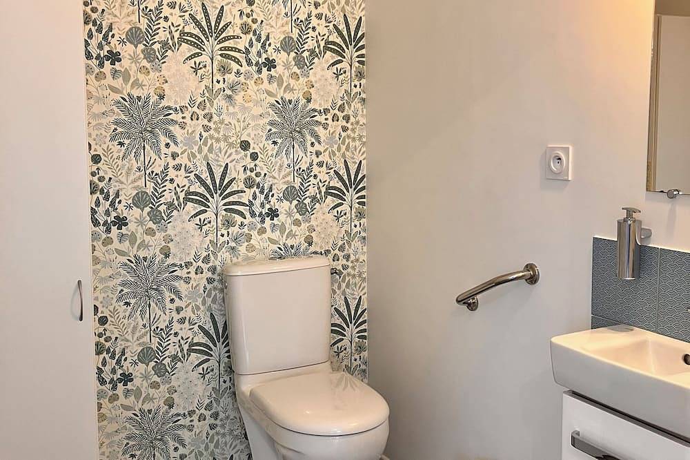 Gîte les Ajoncs d'or, in a peaceful setting 2 km from the Arzal dam in Marzan, Côte des Mégalithes