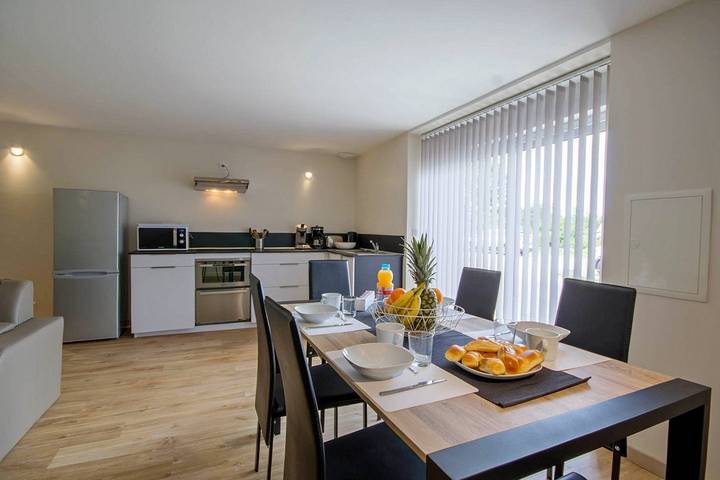 Gîte pour 4 personnes, avec jardin à Plouhinec (Morbihan) - 2