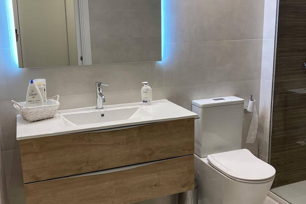 Apartamento entero, Apartamento moderno y contemporáneo para 6-7 personas in Santa Coloma de Farners, Provincia de Gerona