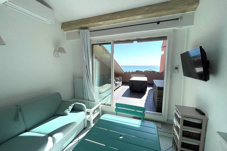 Gîte pour 2 personnes, avec terrasse dans Plage Saint-Clair - 4