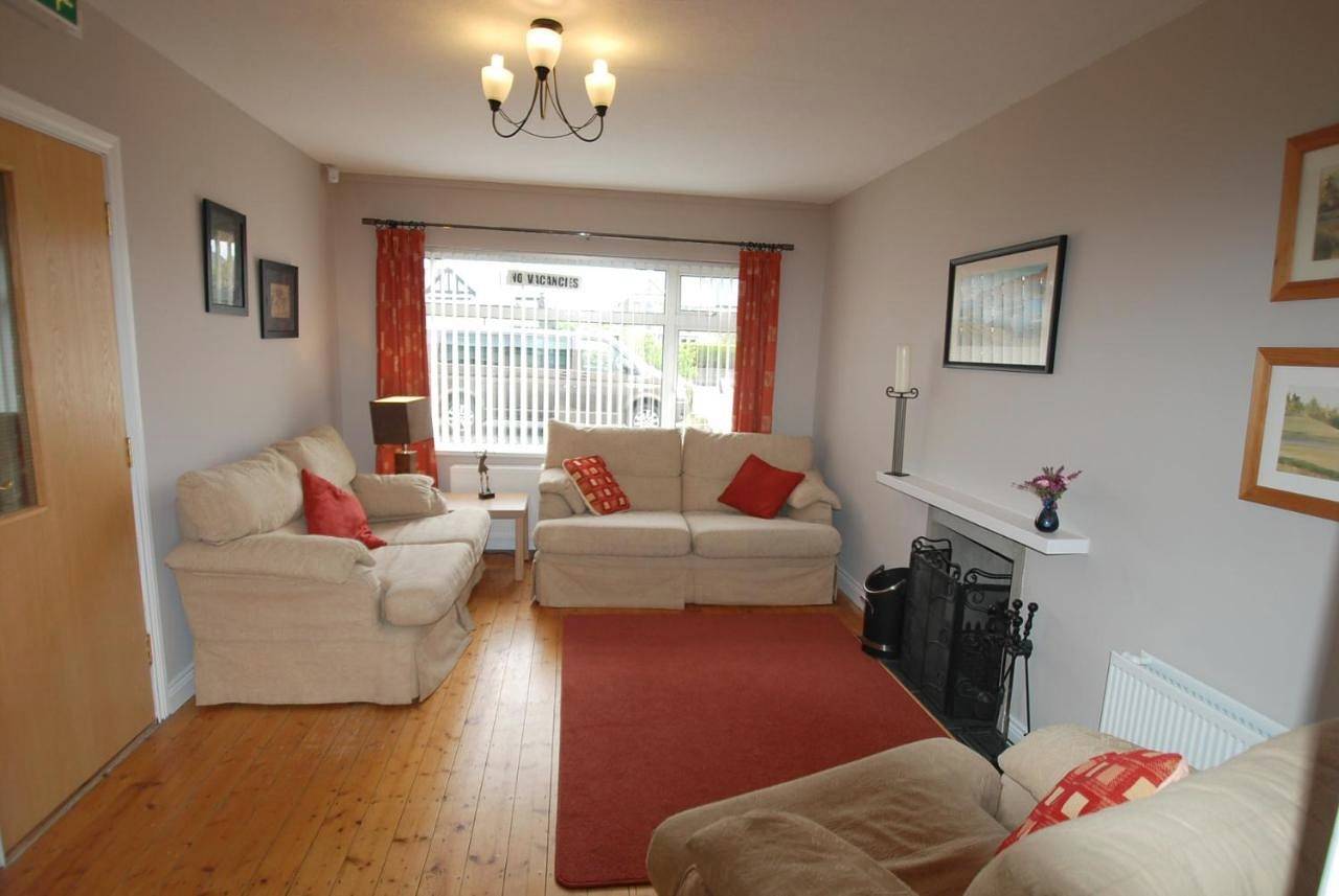 Aaranmore Lodge Guest House in Portrush, County Antrim