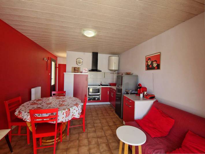 Gîte pour 6 personnes, avec terrasse dans Plage d'Honneur - 2