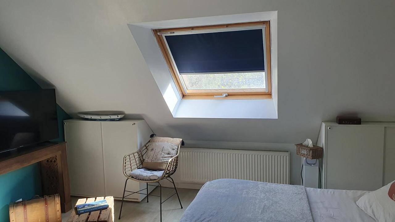 King Room with Garden View in Theix, Côte des Mégalithes