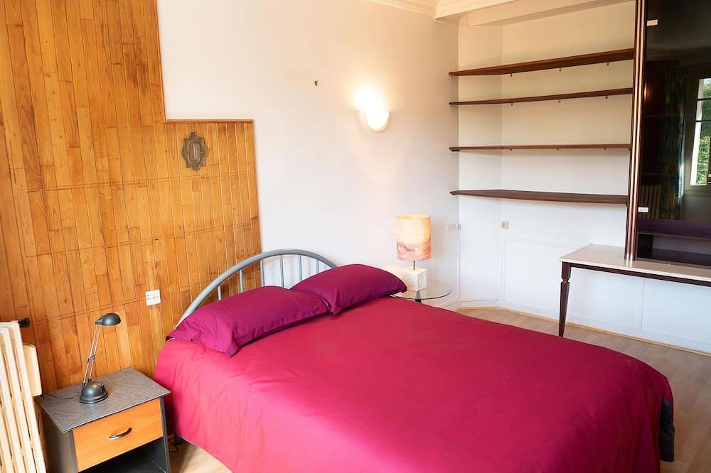 Entire apartment, Charming apartment near the Fontainebleau forest in Chailly-en-Bière, Parc naturel régional du Gâtinais français