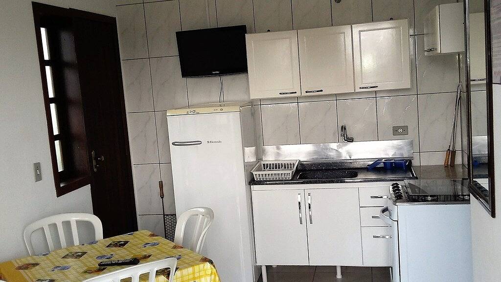 Ganze Wohnung, Residencial Mariana - Fit für 01 Schlafzimmer mit Pool. in Itapoá, Litoral Catarinense