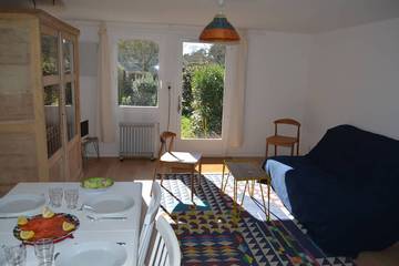 Gîte pour 6 personnes, avec jardin dans Plage de Locmiquel