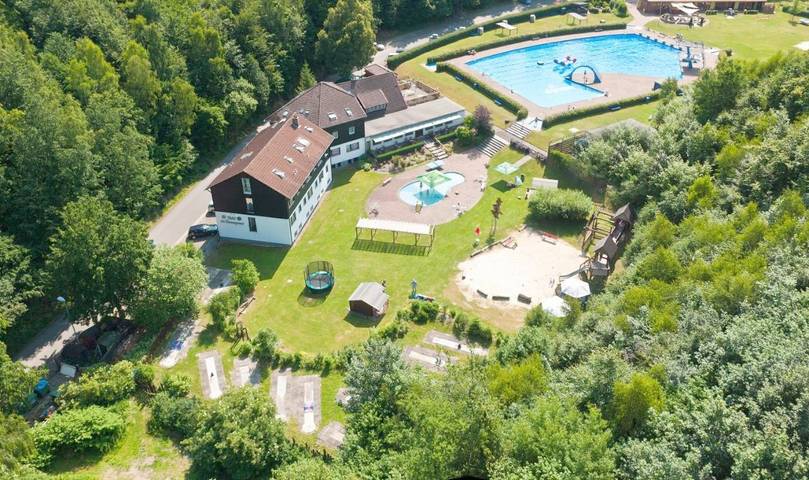 Hotel für 2 Personen, mit Terrasse und Garten sowie Pool und Sauna in Wolfshagen