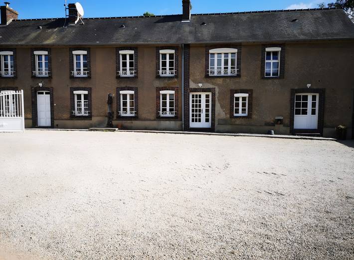 Location de vacances pour 7 personnes, avec jardin dans le Calvados