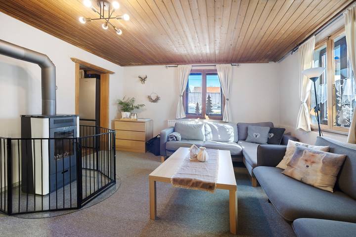 Bauernhof für 8 Personen, mit Balkon und Garten im Allgäu