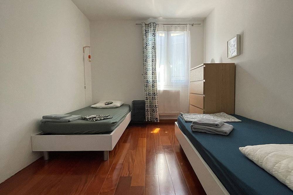 Villa mit Pool Saint Cyr Lecques, 8 Personen, Strand 10 Minuten zu Fuss in Saint-Cyr-sur-Mer, Mittelmeerküste (Frankreich)