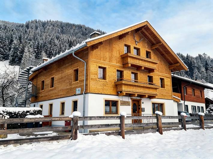 Ferienhaus für 8 Personen, mit Sauna und Whirlpool sowie Terrasse - 1