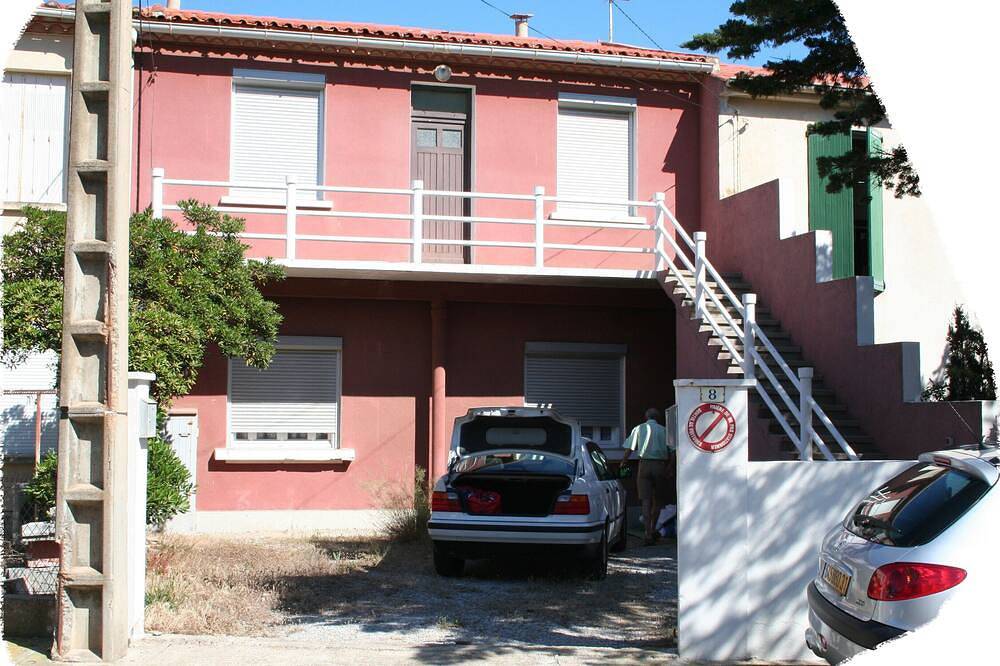 Entire apartment, For Rent T2 - Leucate plage - 1er G - Front De Mer- in Leucate, Narbonne region