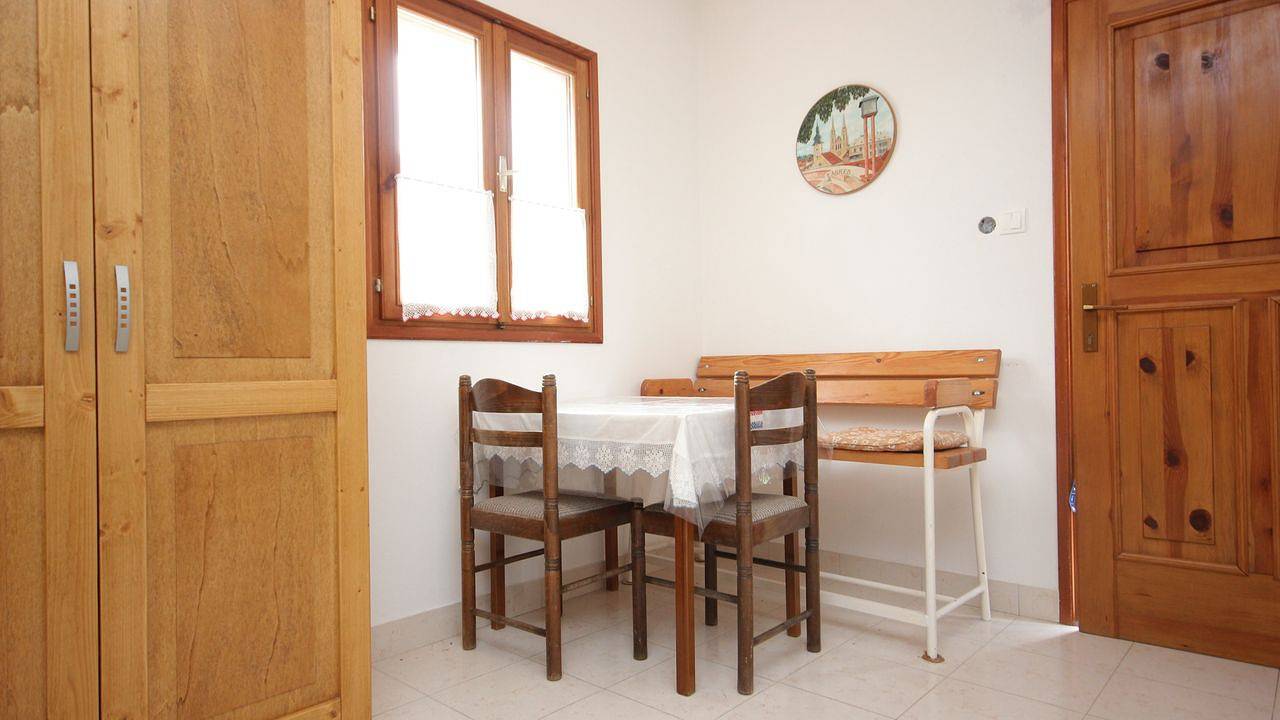 Ferienhaus für 4 Personen (39 m²) in Vitane in Tkon, Pasman