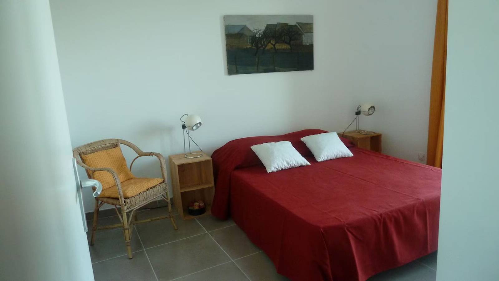 Appartement entier, Appartement « La Roseraie des Côtes » avec piscine privée, jardin privé et Wi-Fi in Vinsobres, Région de nyons