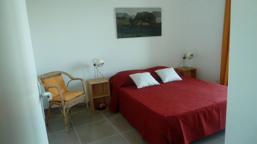 Appartement entier, Appartement « La Roseraie des Côtes » avec piscine privée, jardin privé et Wi-Fi in Vinsobres, Région de nyons