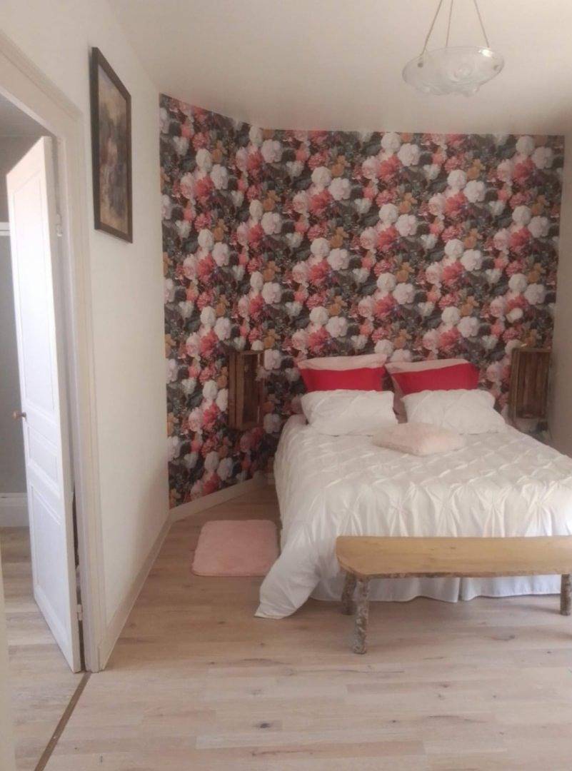 Do et Mi - Chambre fleurie in Monts-sur-Guesnes, Vienne (France)