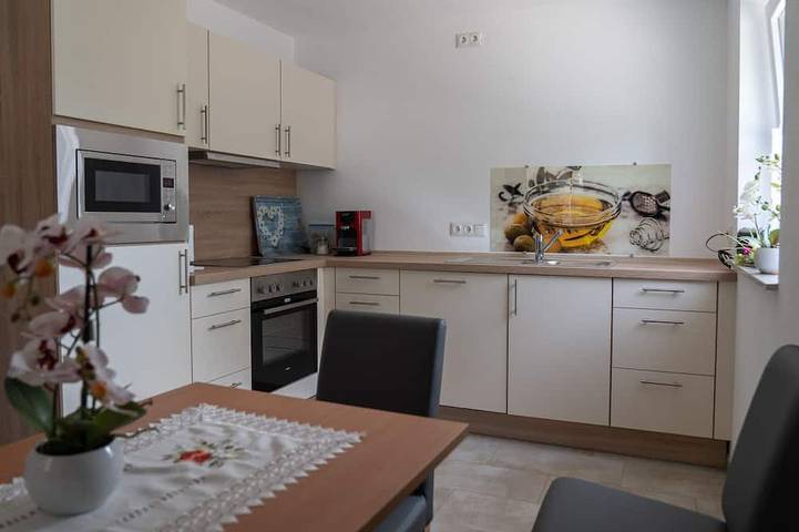 Ferienwohnung für 2 Personen, mit Terrasse in Laufen