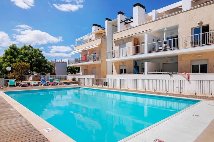 Apartamento para 6 personas, con Balcón y Jardín en Praia do Barril