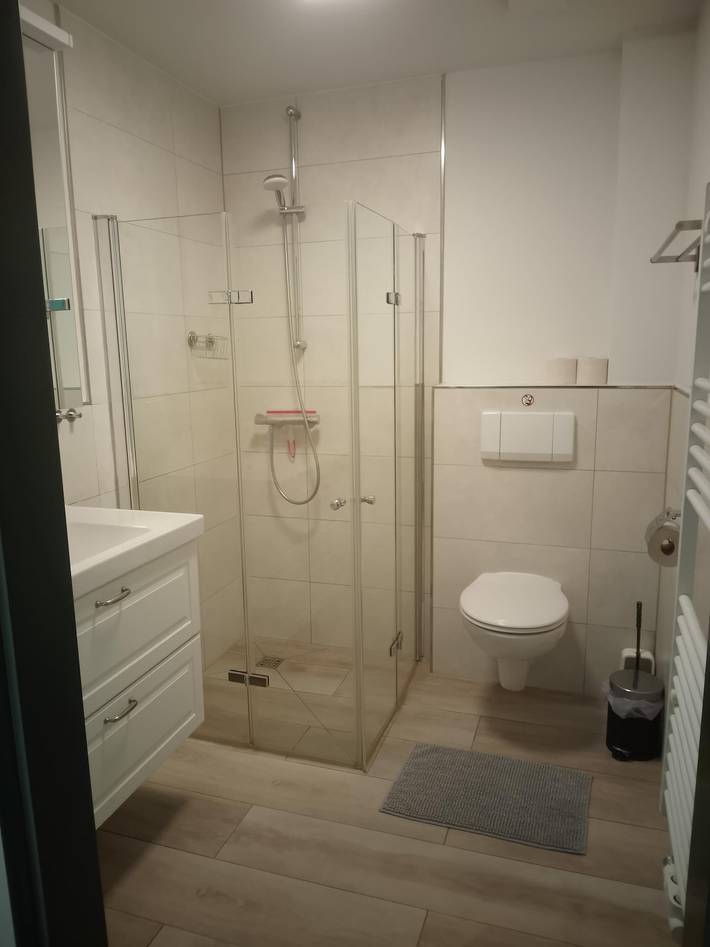 Ferienwohnung für 2 Personen, mit Terrasse und Whirlpool sowie Garten und Sauna, kinderfreundlich in Esgrus - 4