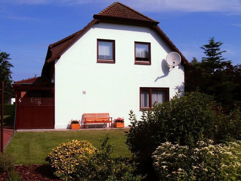 Ferienwohnung mit 3 Schlafzimmer in Misselwarden, Cuxland