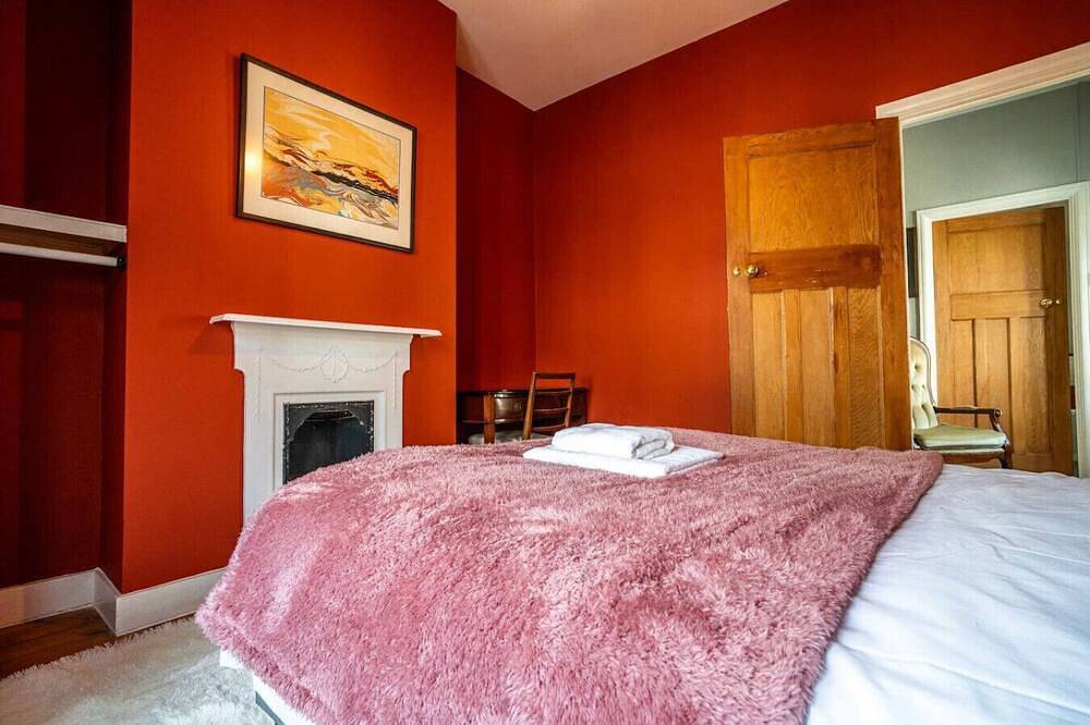 Margate | Heritage Home | Luxurious Beds | Garden in Botany Bay, Kent
