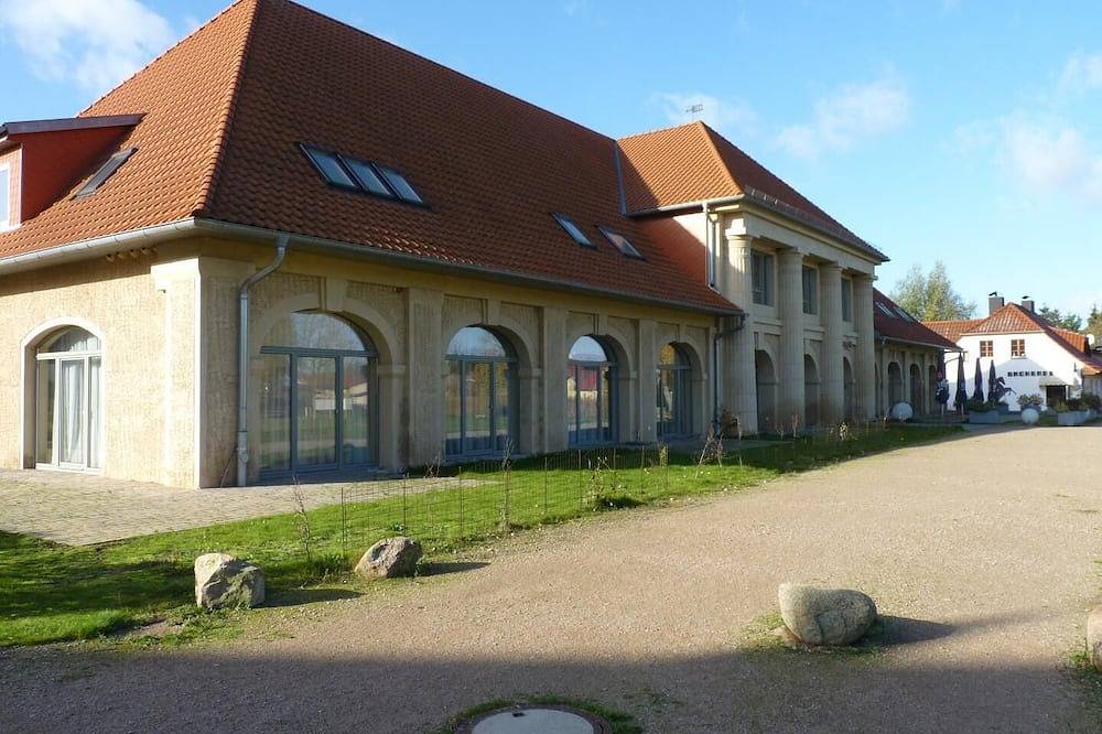 Ganze Wohnung, Komfortables Nichtraucher-Apartment Die Remise Marengo Re-11 auf Usedom - Die in Stolpe auf Usedom, Usedom