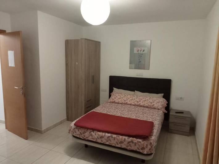Casa de huéspuedes para 2 personas, con jardín y piscina en Corralejo